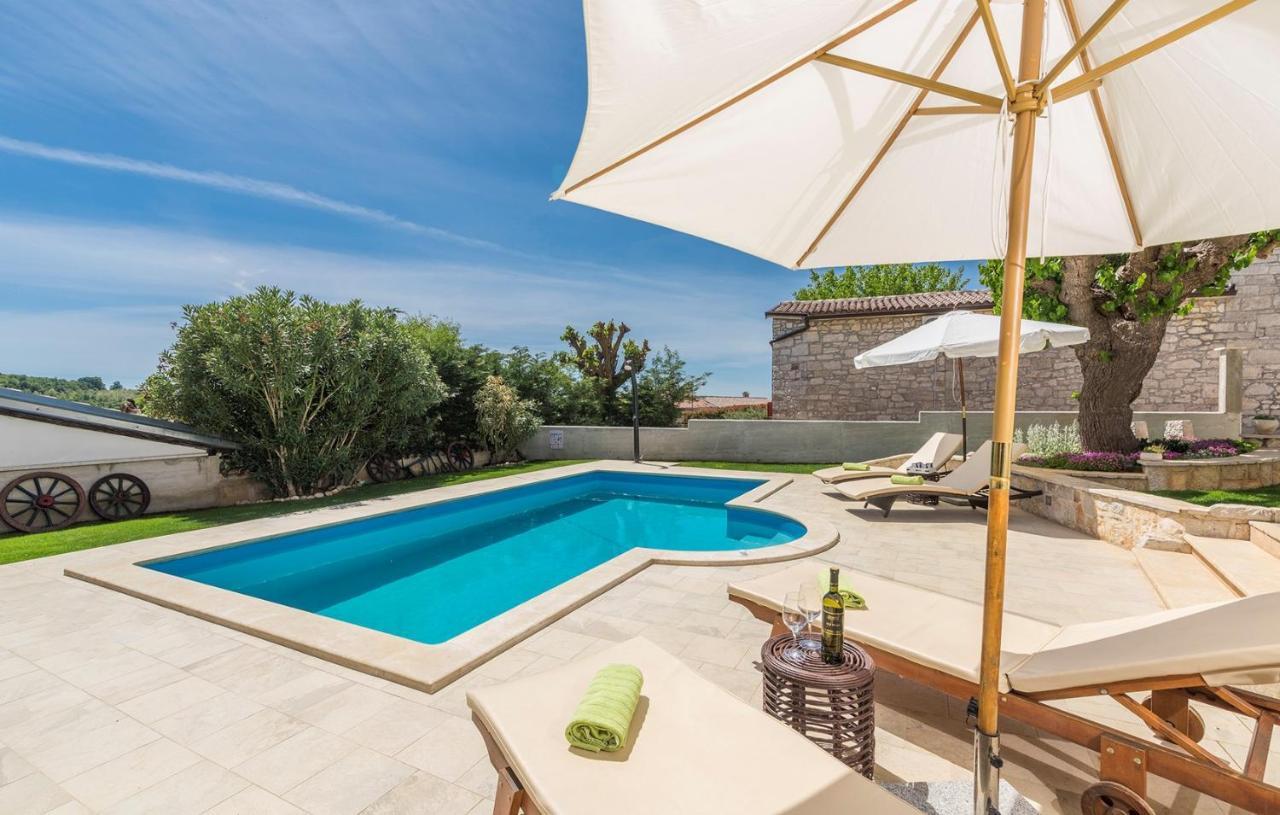 Beautiful Stone House - Villa Parentium With Private Pool Dračevac エクステリア 写真