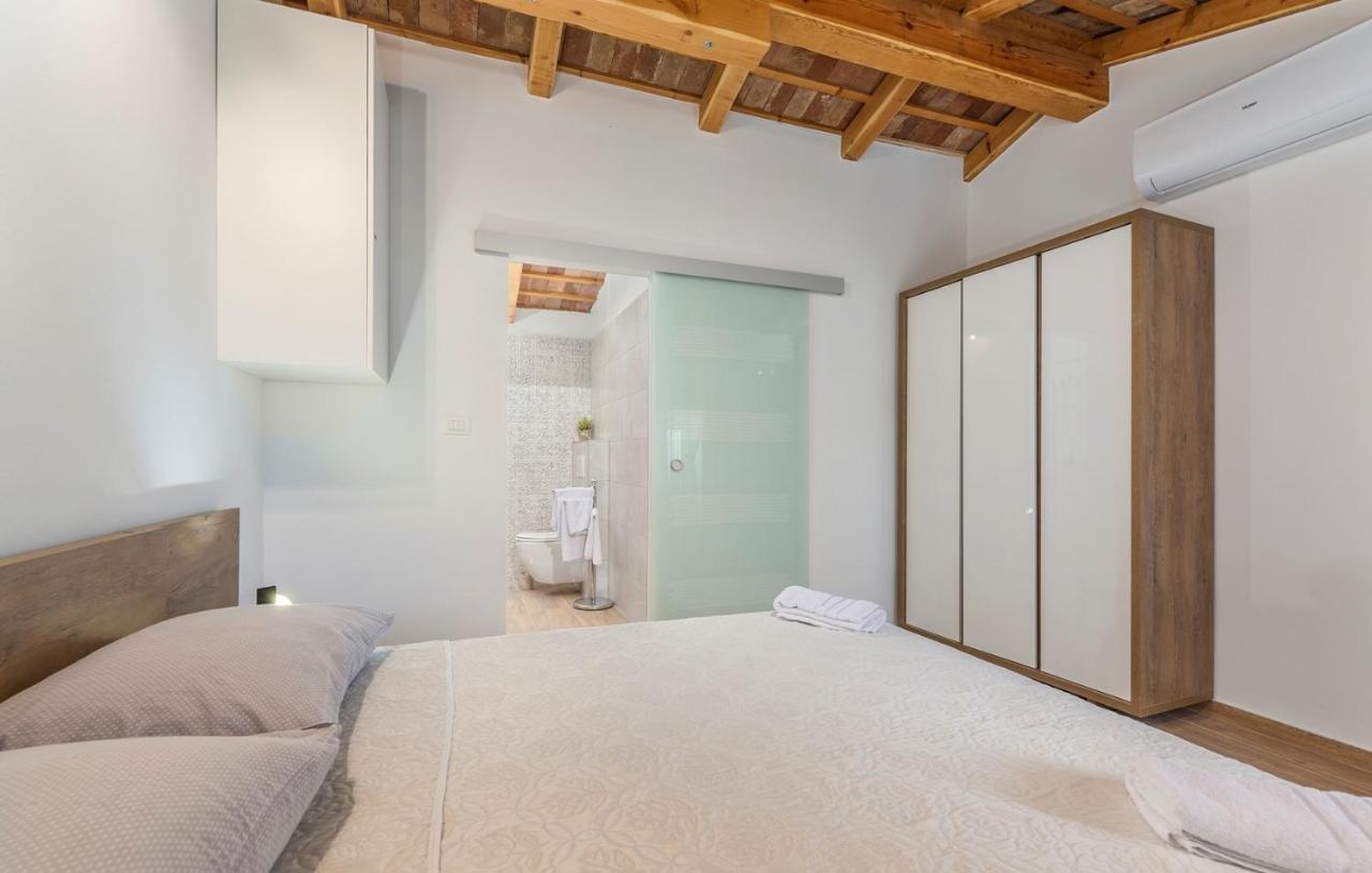 Beautiful Stone House - Villa Parentium With Private Pool Dračevac エクステリア 写真